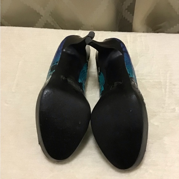 Lulu Townsend Peep Toe Stiletto Heel Shoes - Picture 3 of 14